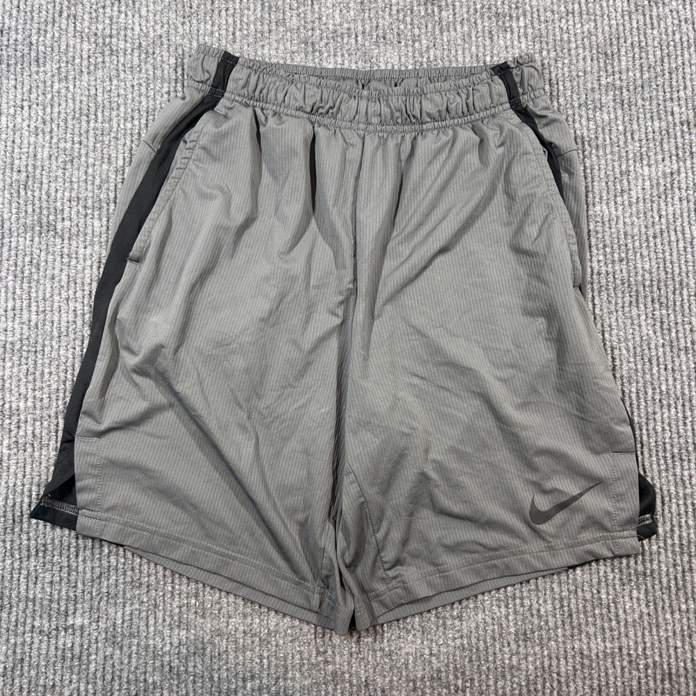 Nike Shorts Men's M Dri-Fit  Gray Black Training Shorts CJ2189-068 Standard‎ Fit